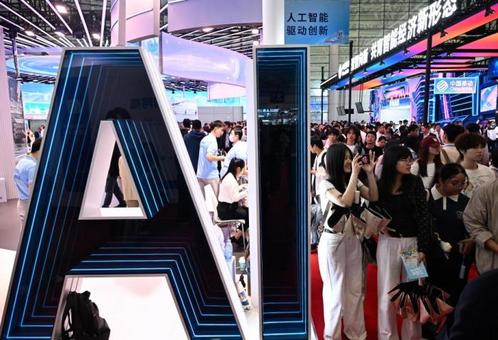 意大利总理回击特朗普批评：应关注自身支持率